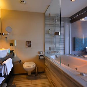 Executive Double Room Bath Balcony